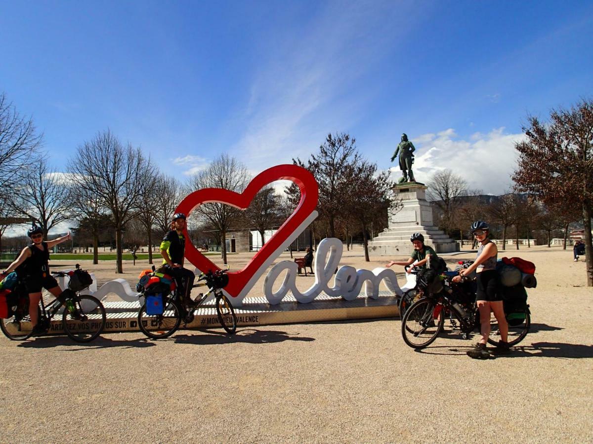 Velo Gite Valence Valence  Exterior foto